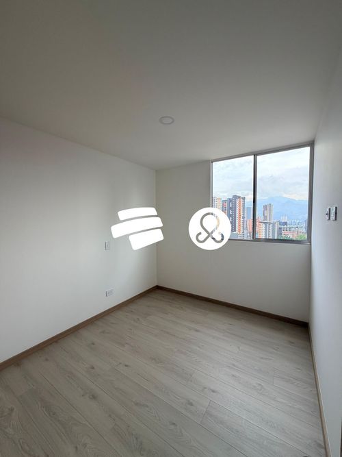 Apartamento de 3 alcobas en venta en Loma De La Doctora, Sabaneta, 73 m² · foto 4 de 14