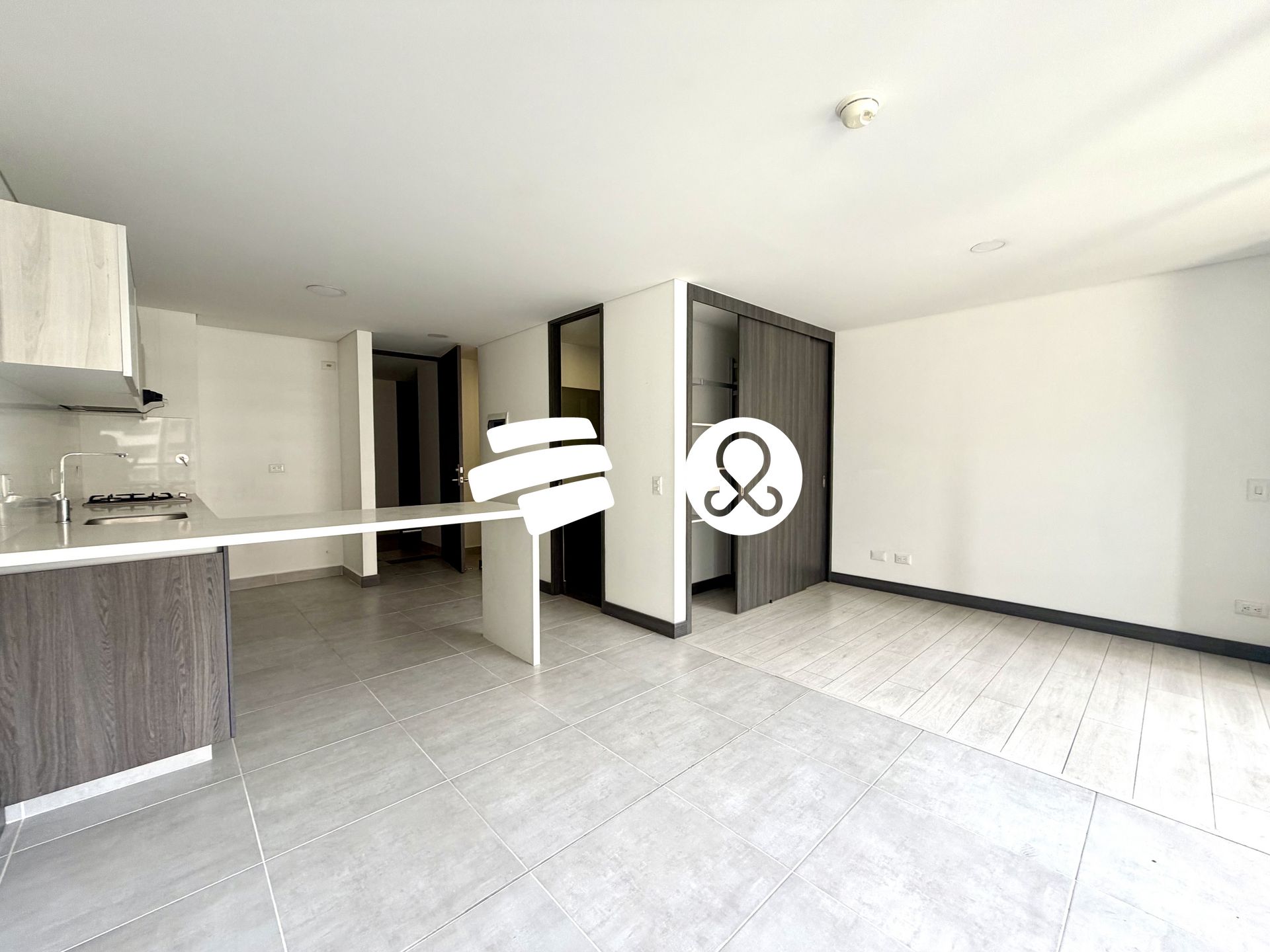 Apartamento en venta en El Poblado, Medellín · foto 3 de 19
