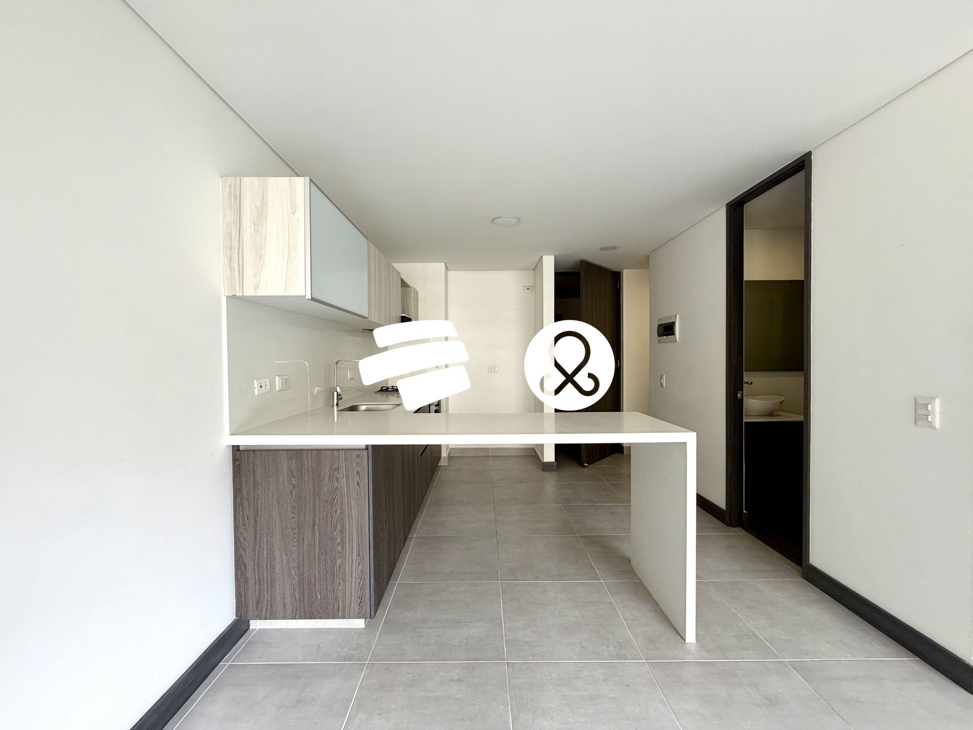 Apartamento en venta en El Poblado, Medellín · foto 5 de 19