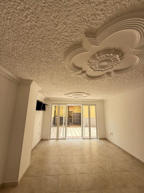 Apartamento de 4 alcobas en venta en San Francisco, Bucaramanga, 126 m² · foto 2 de 10
