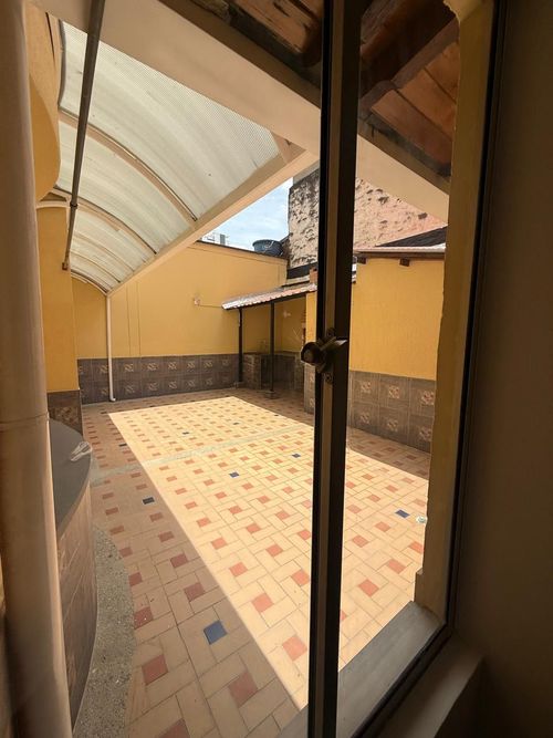 Apartamento de 4 alcobas en venta en San Francisco, Bucaramanga, 126 m² · foto 9 de 10