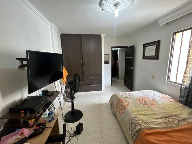 Casa de 5 alcobas en venta en San Miguel, Bucaramanga, 69 m² · foto 5 de 24
