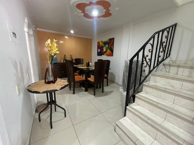 Casa de 5 alcobas en venta en San Miguel, Bucaramanga, 69 m² · foto 8 de 24