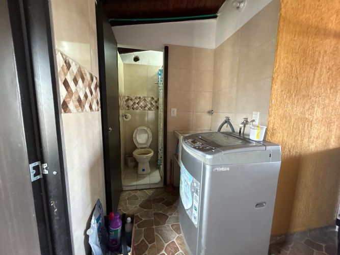 Casa de 5 alcobas en venta en San Miguel, Bucaramanga, 69 m² · foto 16 de 24