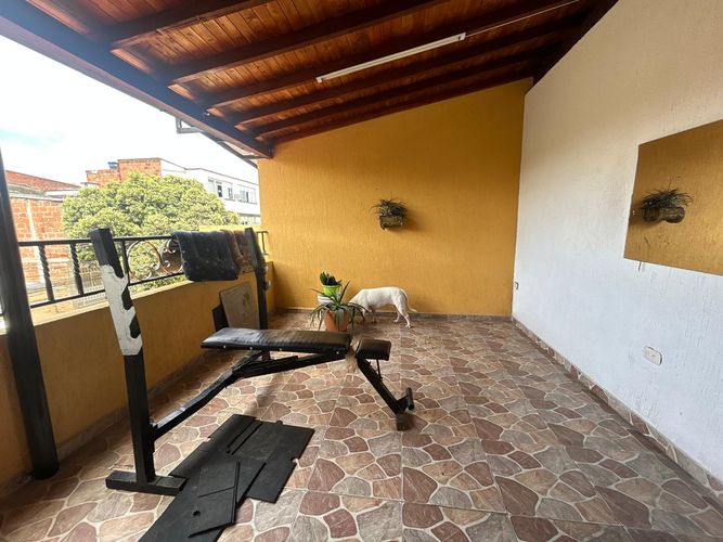 Casa de 5 alcobas en venta en San Miguel, Bucaramanga, 69 m² · foto 23 de 24