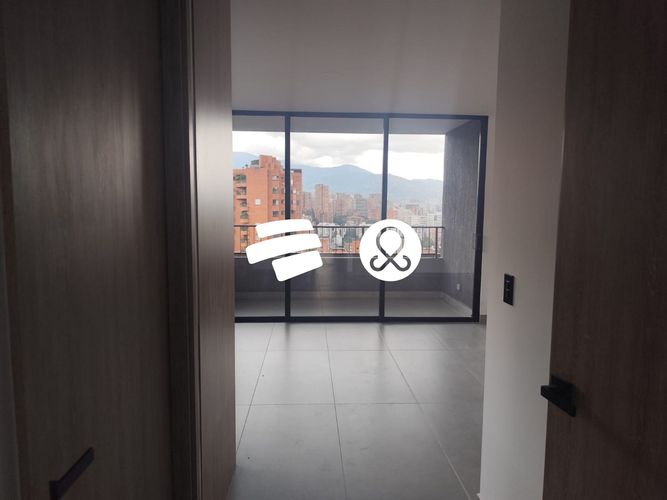 Apartamento de 1 alcoba en venta en El Poblado, Medellín, 60 m² · foto 6 de 15