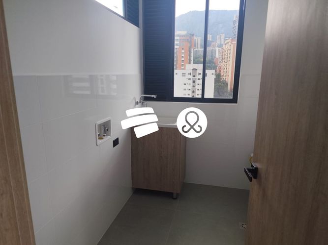 Apartamento de 1 alcoba en venta en El Poblado, Medellín, 60 m² · foto 10 de 15