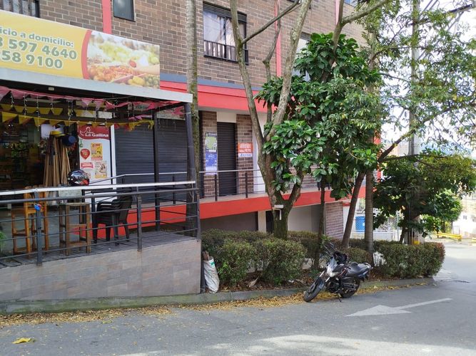 Local en arriendo en Bucaros, Bello, 40 m² · foto 4 de 8