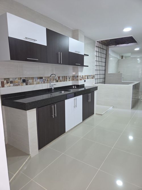 Apartamento de 3 alcobas en venta en La Trinidad, Floridablanca, 90 m² · foto 2 de 9