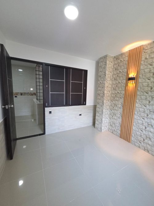 Apartamento de 3 alcobas en venta en La Trinidad, Floridablanca, 90 m² · foto 5 de 9
