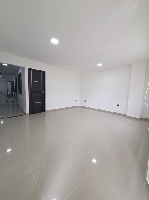 Apartamento de 3 alcobas en venta en La Trinidad, Floridablanca, 90 m² · foto 8 de 9