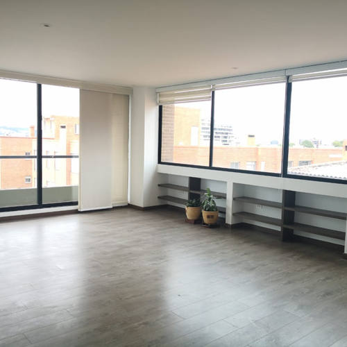 Apartamento de 3 alcobas en venta en Santa Paula, Bogotá, 154 m² · foto 3 de 19