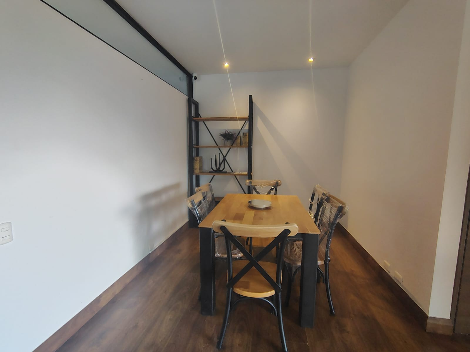 Apartamento en arriendo en El Poblado, Medellín · foto 7 de 17