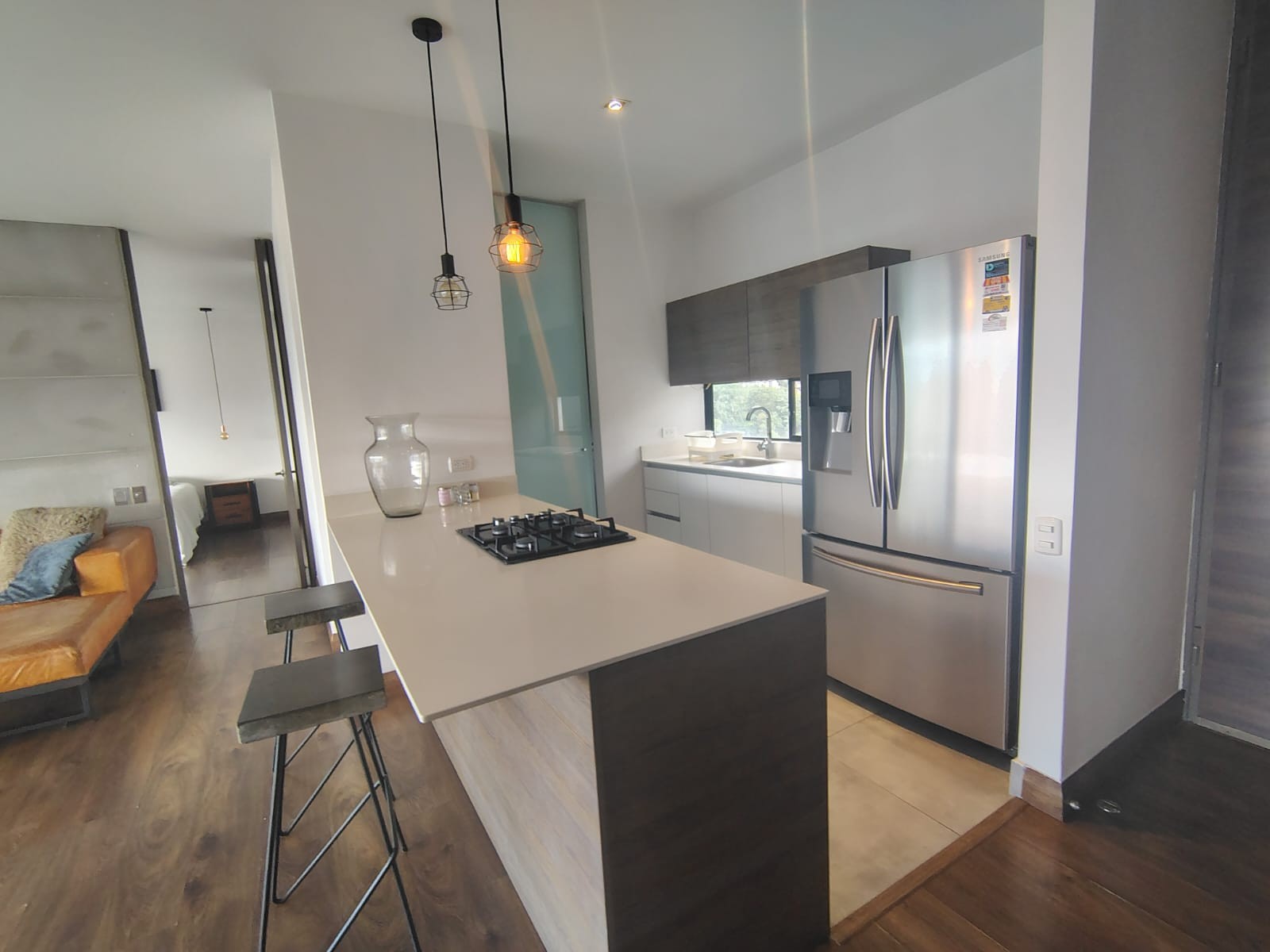 Apartamento en arriendo en El Poblado, Medellín · foto 4 de 17