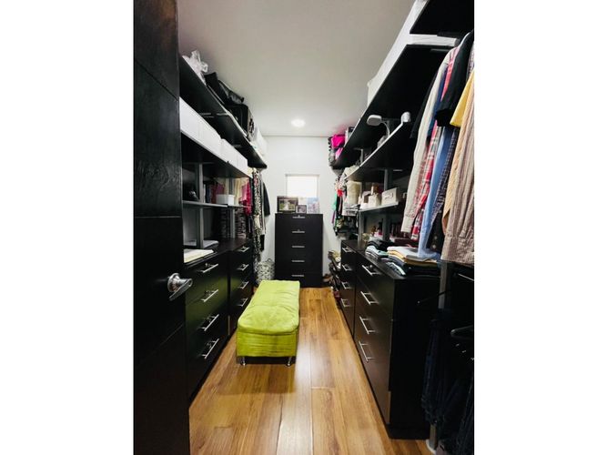 Casa de 4 alcobas en venta en Pinares, Pereira, 240 m² · foto 21 de 24
