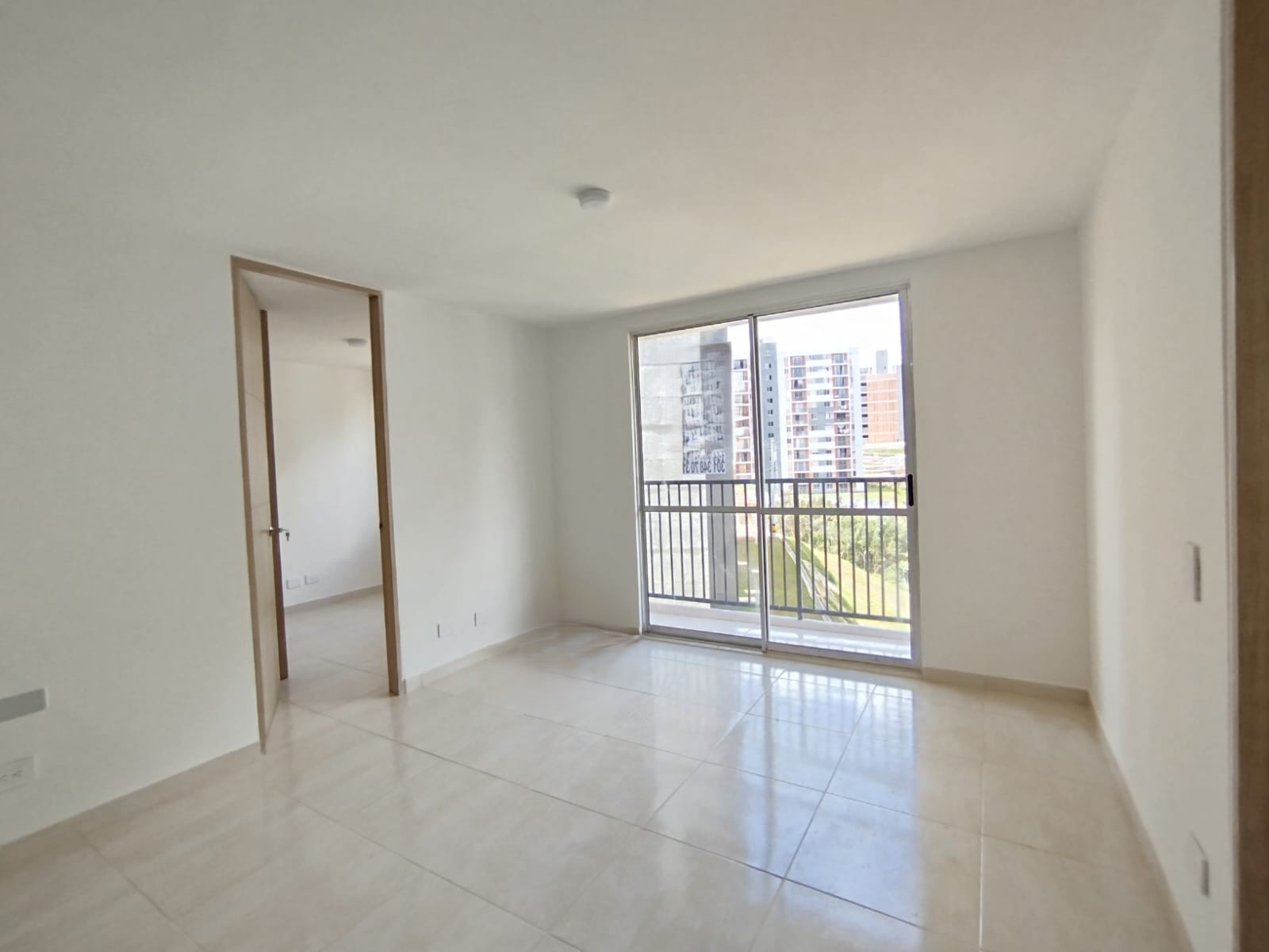 Apartamento en arriendo en Centro, Rionegro · foto 7 de 15