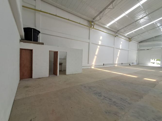Bodega en arriendo en Hato Viejo, Bello, 600 m² · foto 13 de 19