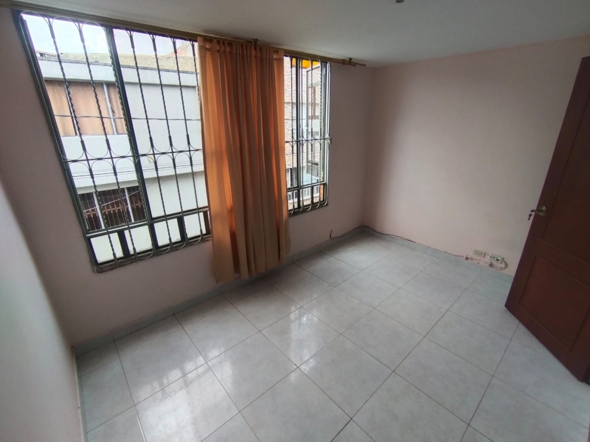 Casa en venta en El Muelle, Bogotá · foto 14 de 17