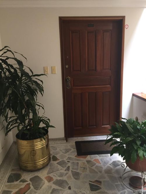 Apartamento de 5 alcobas en venta en Santa Barbara, Bogotá, 240 m² · foto 3 de 24