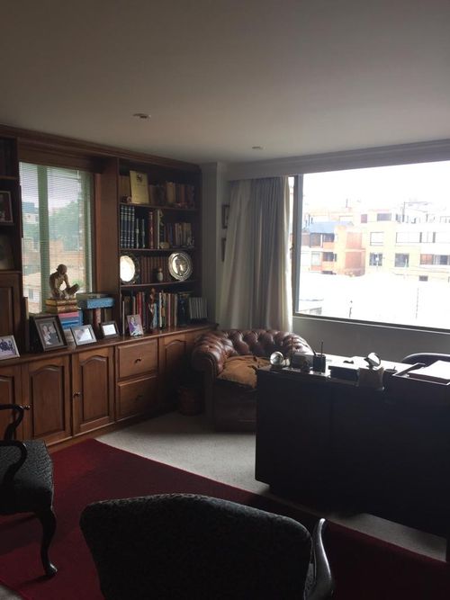 Apartamento de 5 alcobas en venta en Santa Barbara, Bogotá, 240 m² · foto 5 de 24