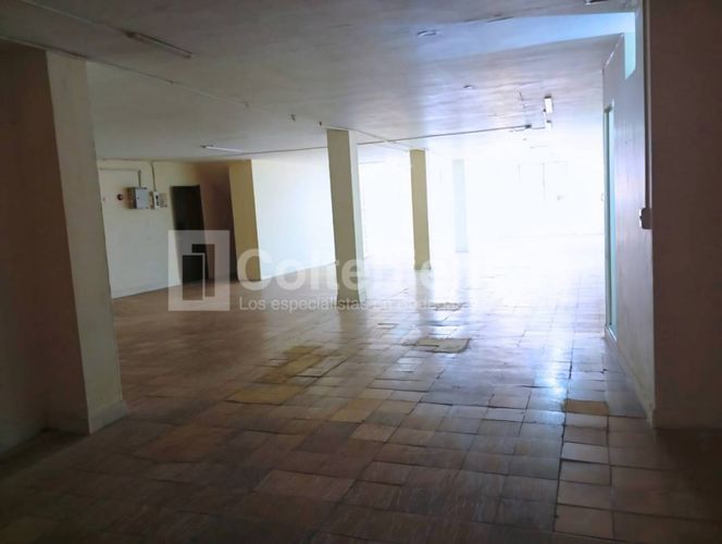Local en arriendo en La Floresta, Medellín, 330 m² · foto 2 de 12