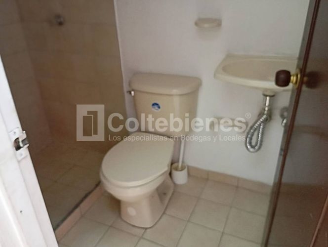 Local en arriendo en La Floresta, Medellín, 180 m² · foto 6 de 12