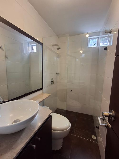 Apartamento de 3 alcobas en arriendo en El Poblado, Medellín, 130 m² · foto 12 de 24