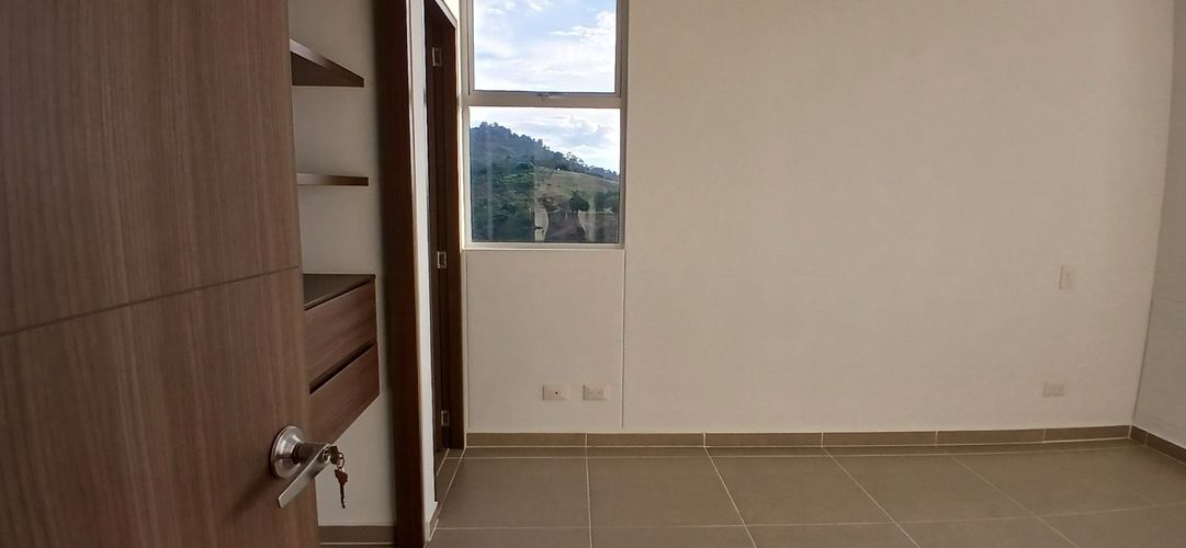 Apartamento de 3 alcobas en venta en Conjunto Residencial Monserrat, Floridablanca, 90 m² · foto 14 de 18
