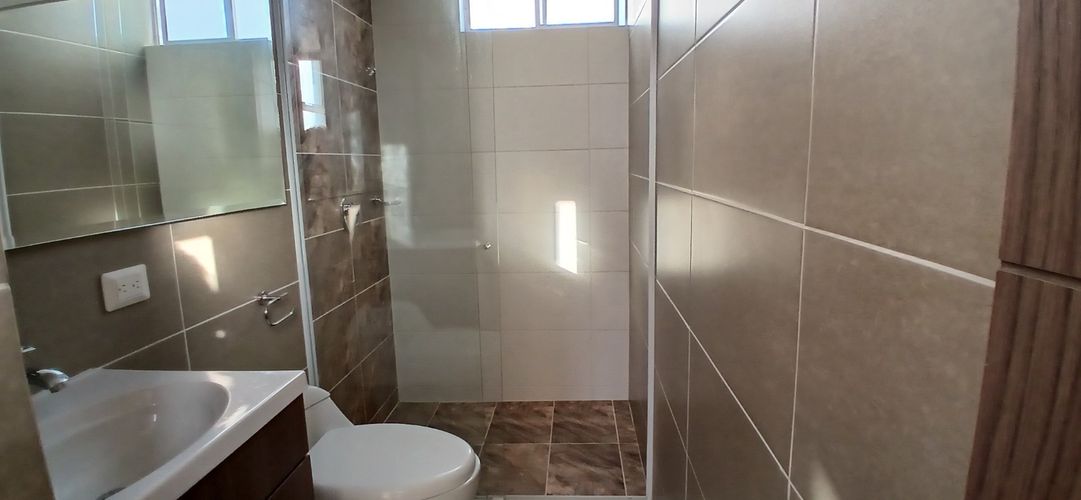 Apartamento de 3 alcobas en venta en Conjunto Residencial Monserrat, Floridablanca, 90 m² · foto 12 de 18