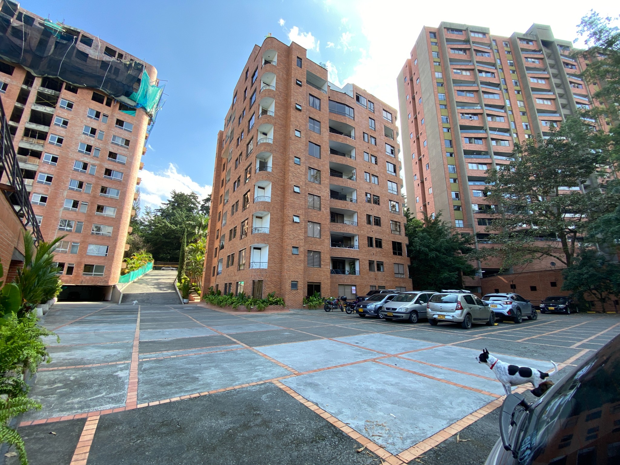 Apartamento en venta en Loma Benedictinos, Medellín · foto 15 de 19