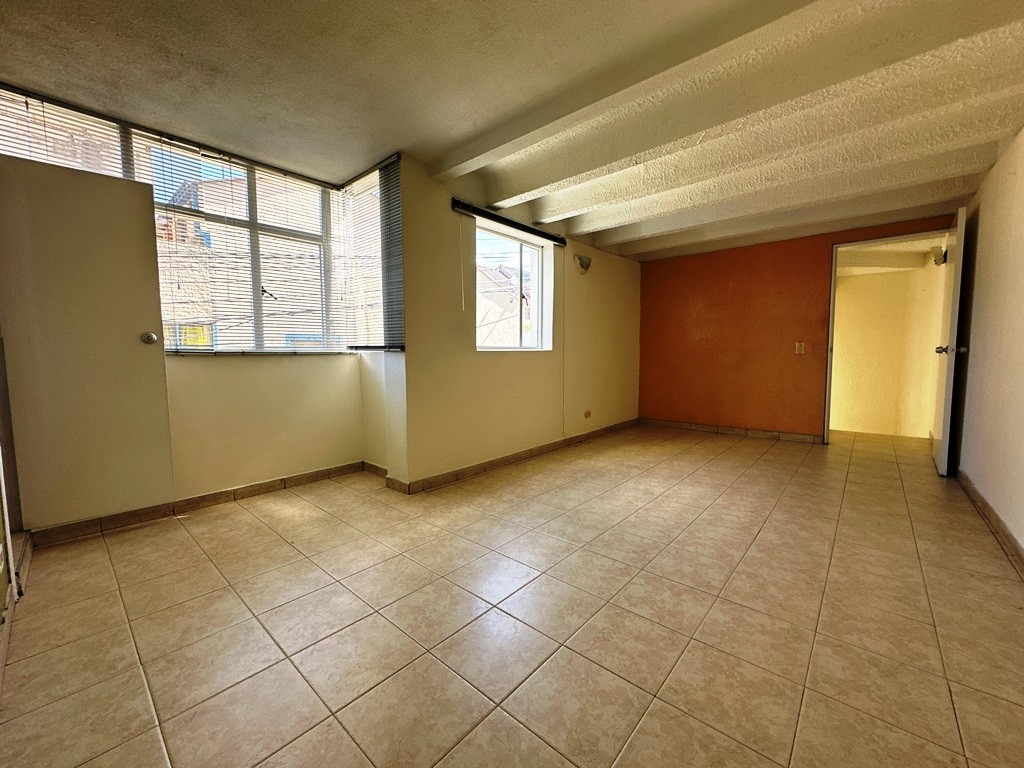 Casa en venta en Villa De Los Alpes Ii Sector, Bogotá · foto 14 de 19