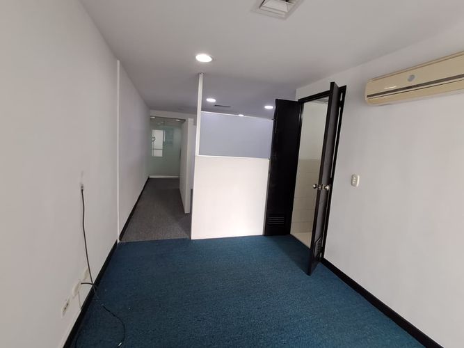 Oficina en arriendo en Laureles, Medellín, 35 m² · foto 3 de 20