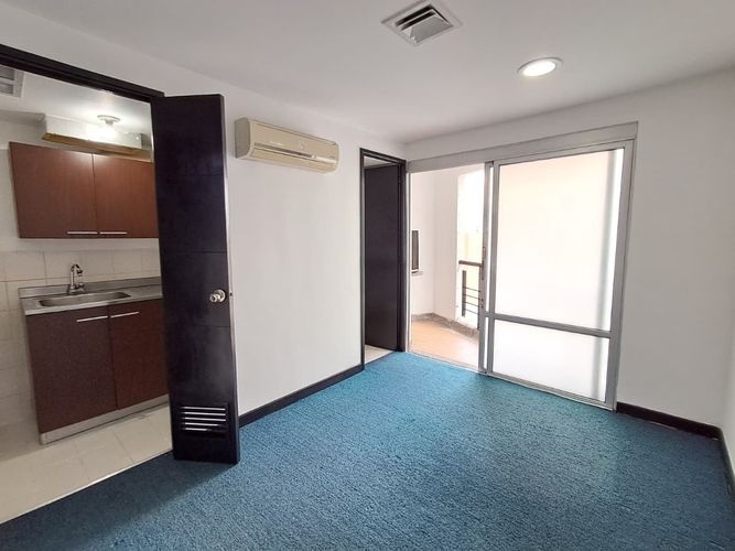 Oficina en arriendo en Laureles, Medellín, 35 m² · foto 5 de 20