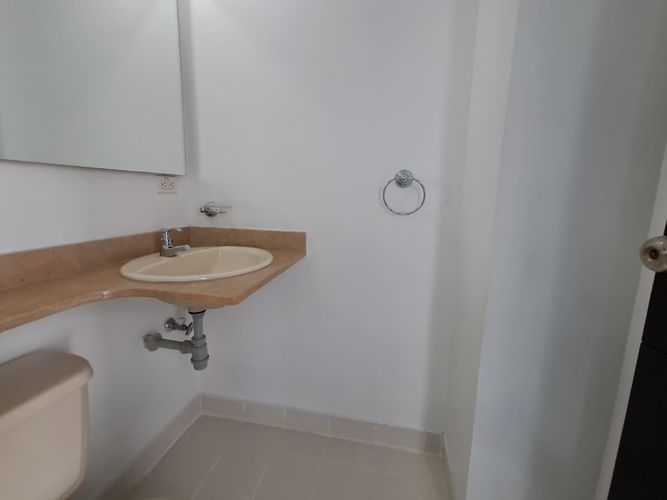 Oficina en arriendo en Laureles, Medellín, 35 m² · foto 9 de 20