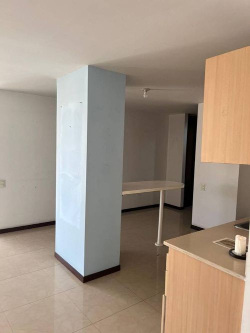 Apartamento en venta en Versalles, Cali · foto 5 de 15