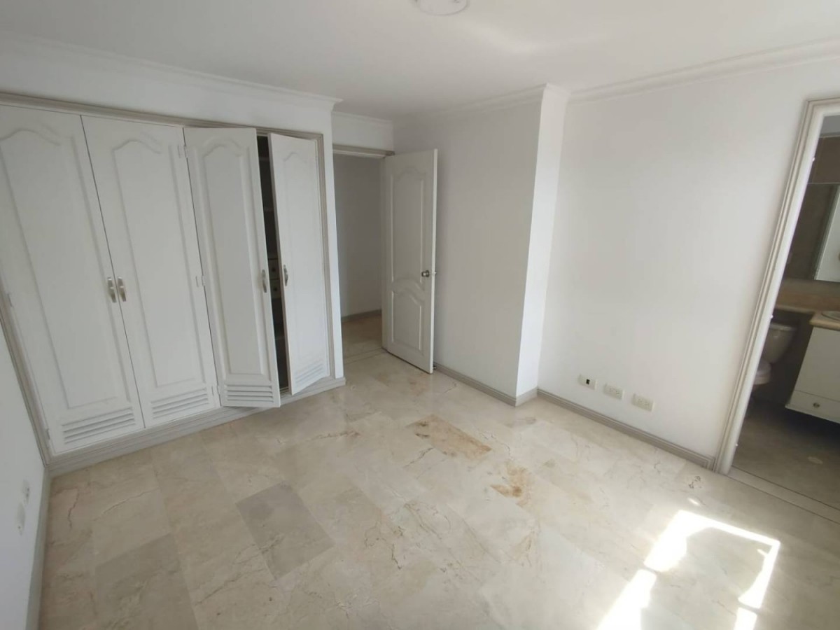 Apartamento en arriendo en Laureles, Medellín · foto 18 de 24