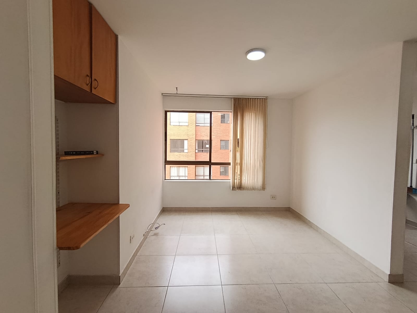 Apartaestudio en arriendo en Laureles, Medellín · foto 2 de 11