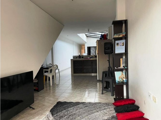 Apartamento de 2 alcobas en venta en Bolivar, Yumbo, 54 m² · foto 10 de 10