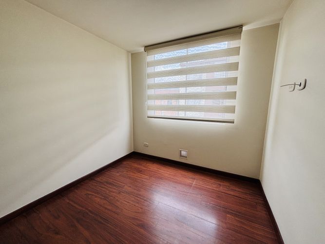 Apartamento de 2 alcobas en venta en San Antonio, Bogotá, 42 m² · foto 3 de 20