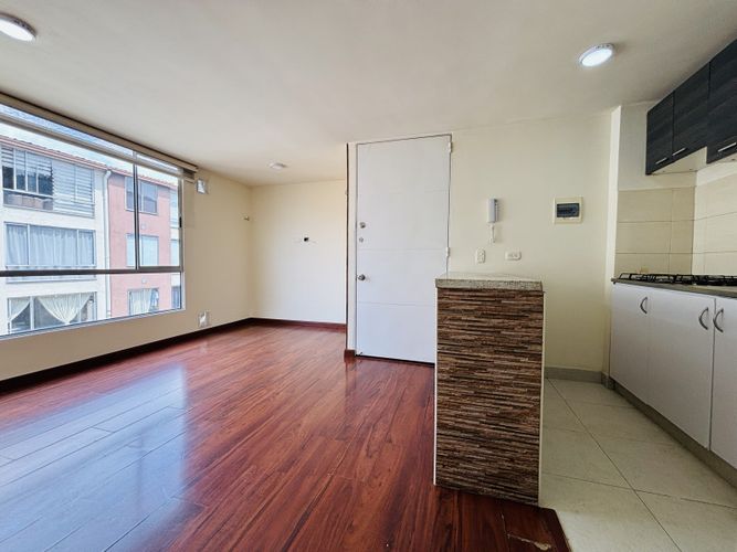 Apartamento de 2 alcobas en venta en San Antonio, Bogotá, 42 m² · foto 8 de 20