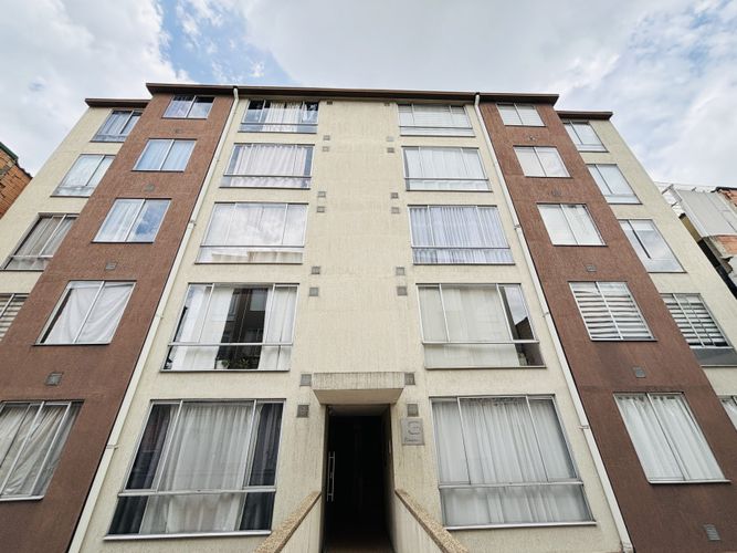 Apartamento de 2 alcobas en venta en San Antonio, Bogotá, 42 m² · foto 12 de 20