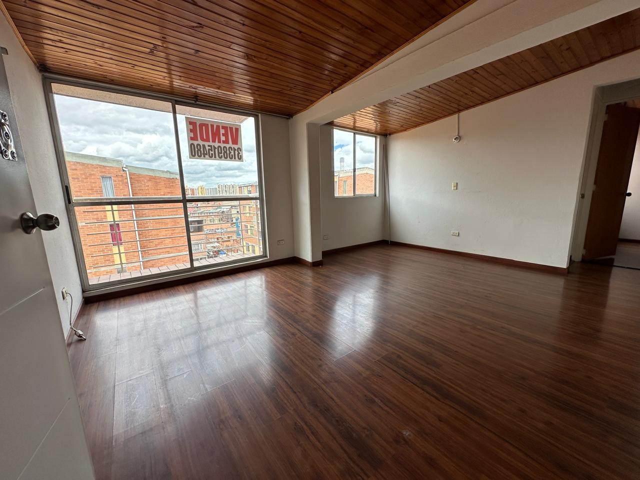 Apartamento en venta en Las Vegas De Santa Ana, Bogotá · foto 2 de 12