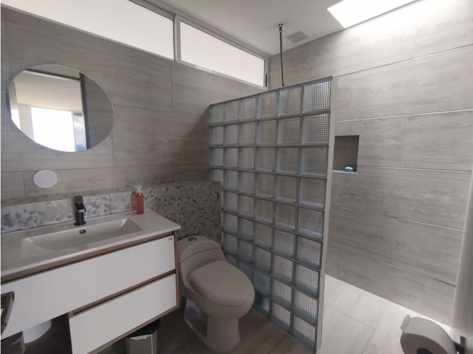 Casa de 3 alcobas en venta en Lomitas, La Ceja, 200 m² · foto 9 de 19