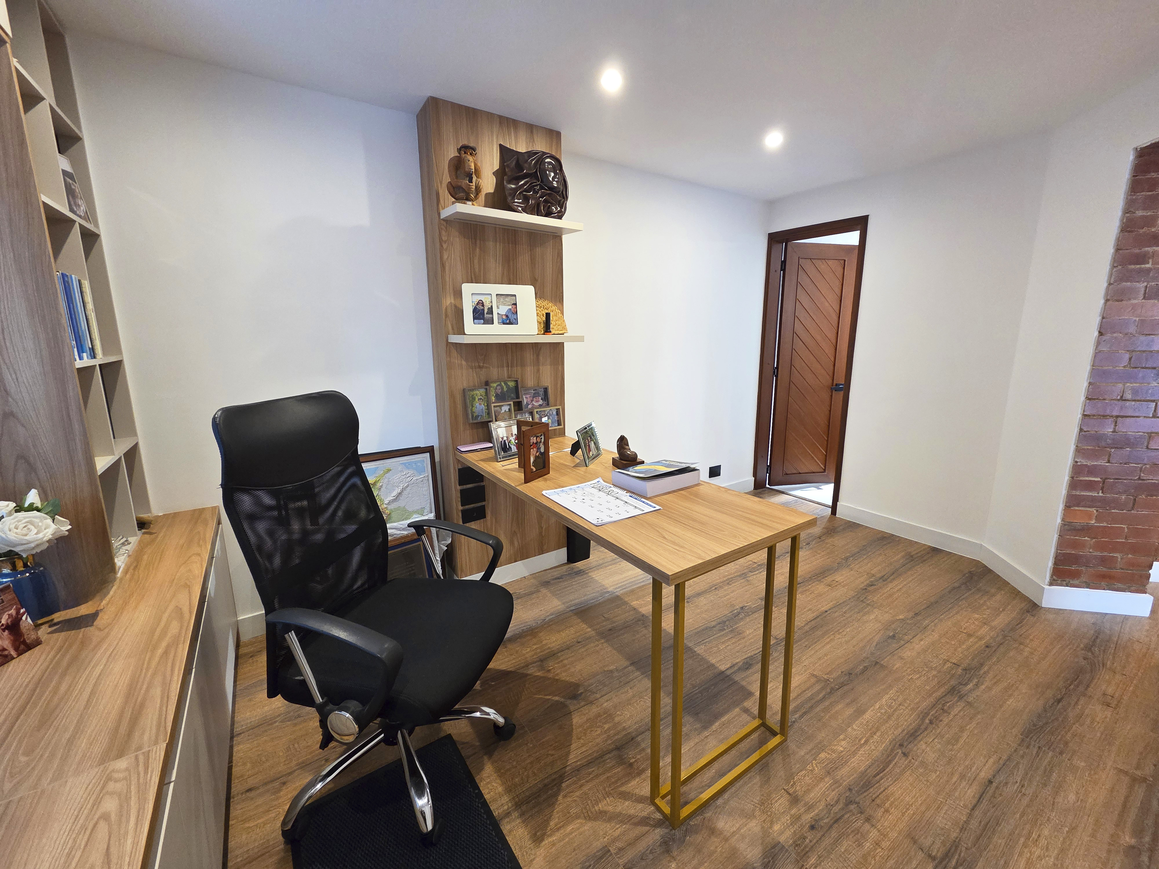 Casa en venta en Cerros De Suba, Bogotá · foto 7 de 18