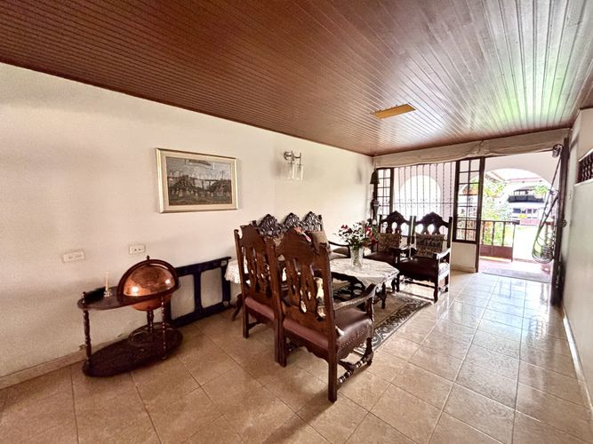 Casa de 3 alcobas en venta en Los Cedros, Bogotá, 340 m² · foto 9 de 24