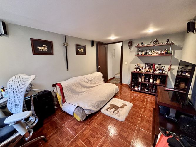 Casa de 3 alcobas en venta en Los Cedros, Bogotá, 340 m² · foto 13 de 24