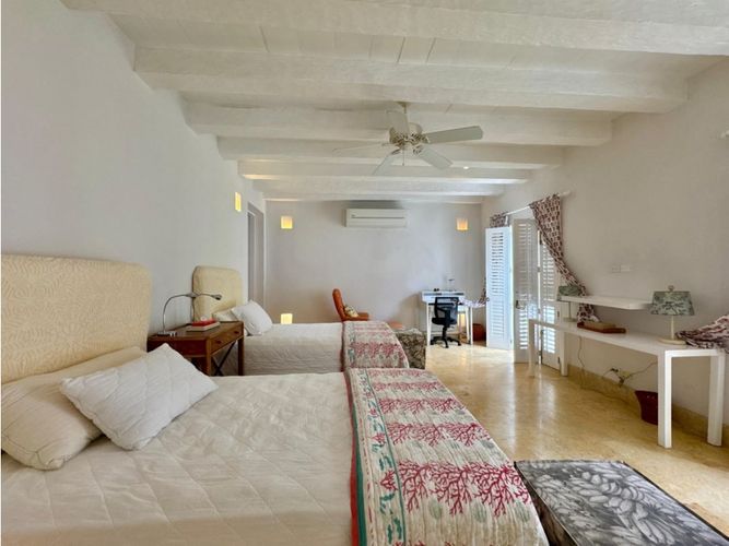 Casa de 3 alcobas en venta en El Centro, Cartagena, 326 m² · foto 9 de 24