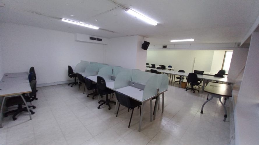 Oficina en arriendo en Versalles, Cali, 329 m² · foto 10 de 24