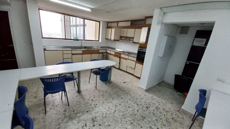 Oficina en arriendo en Versalles, Cali, 329 m² · foto 15 de 24
