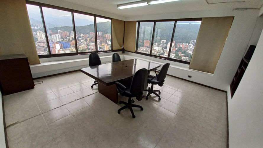 Oficina en arriendo en Versalles, Cali, 329 m² · foto 17 de 24